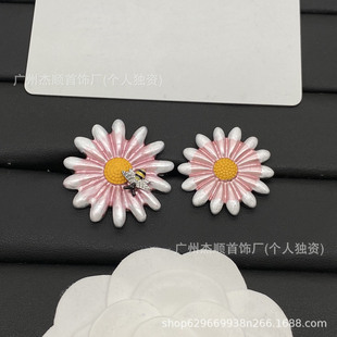 D���¿��۷�С�r�ջ��䌦�控����ᘶ����׵ϼҸ߼��r�д��e�