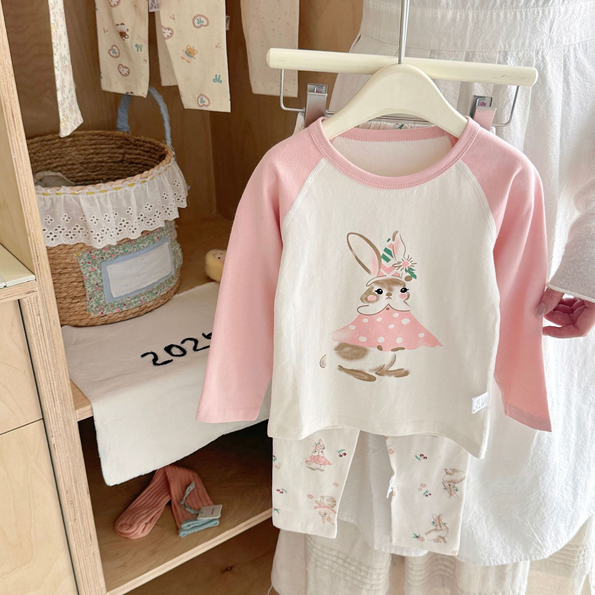 [personalizada] pijamas infantiles niñas primavera y otoño manga larga set de dibujos animados para mujeres bebés chaqueta de otoño pantalones de otoño ropa para el hogar