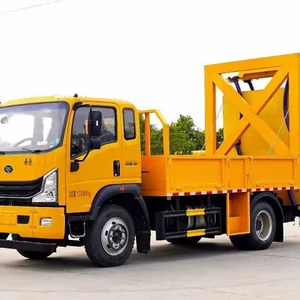 Sinotruk Haoman 12 ton 100K toqquşma əleyhinə bufer yük maşını, yol tikintisi üçün