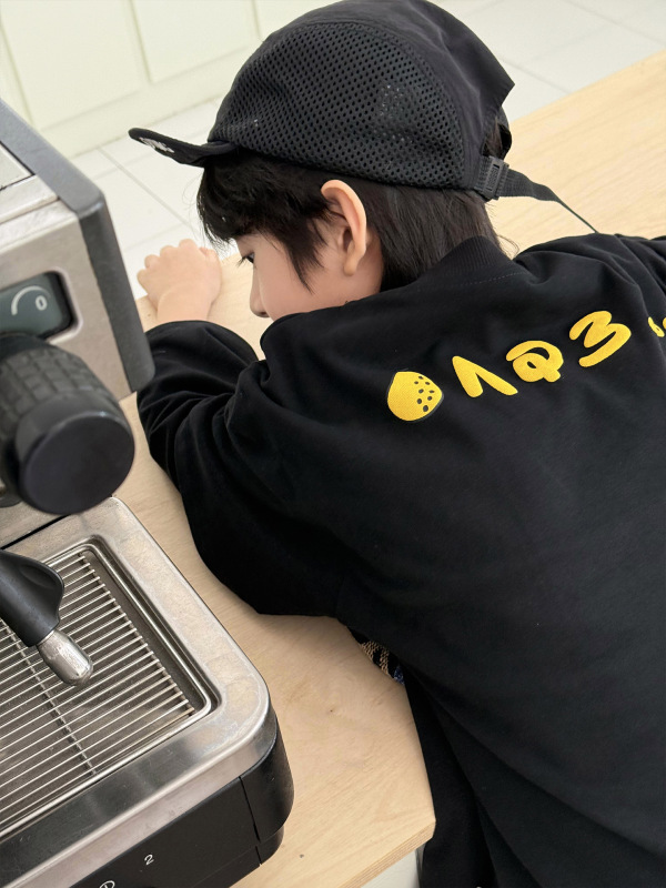 新品2025秋装儿童新款洋气上衣鸭梨印花圆领套头休闲假两件长袖T|undefined
