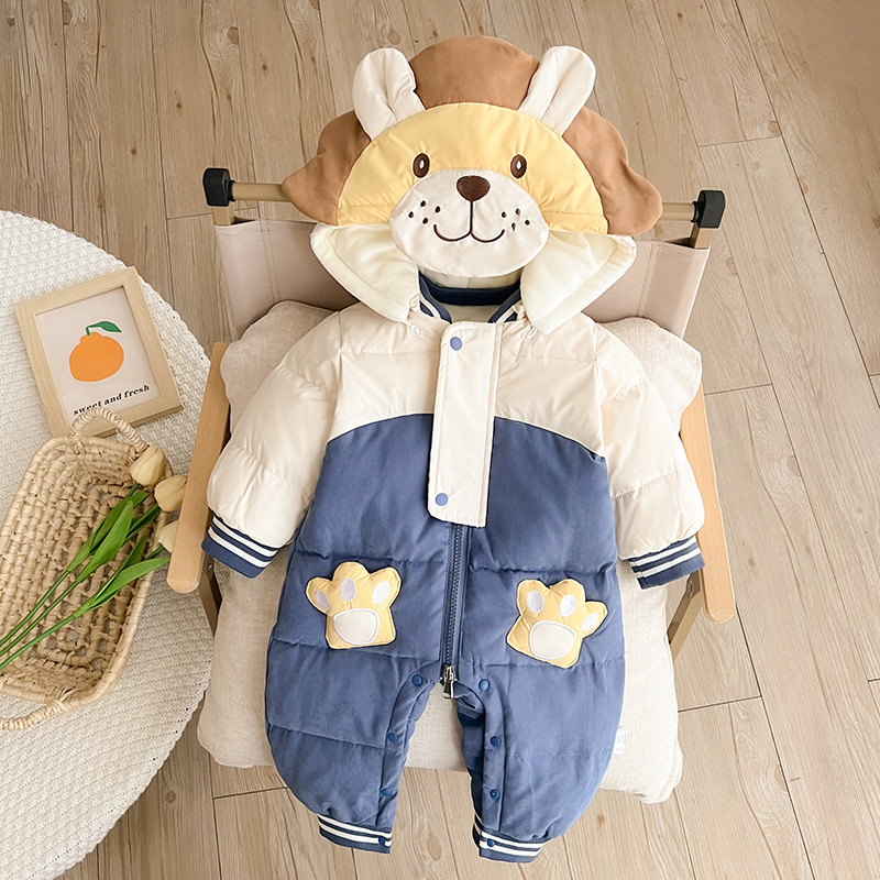 婴儿羽绒服冬装连体衣男宝宝加绒加厚轻薄外出爬服保暖白鸭绒外套