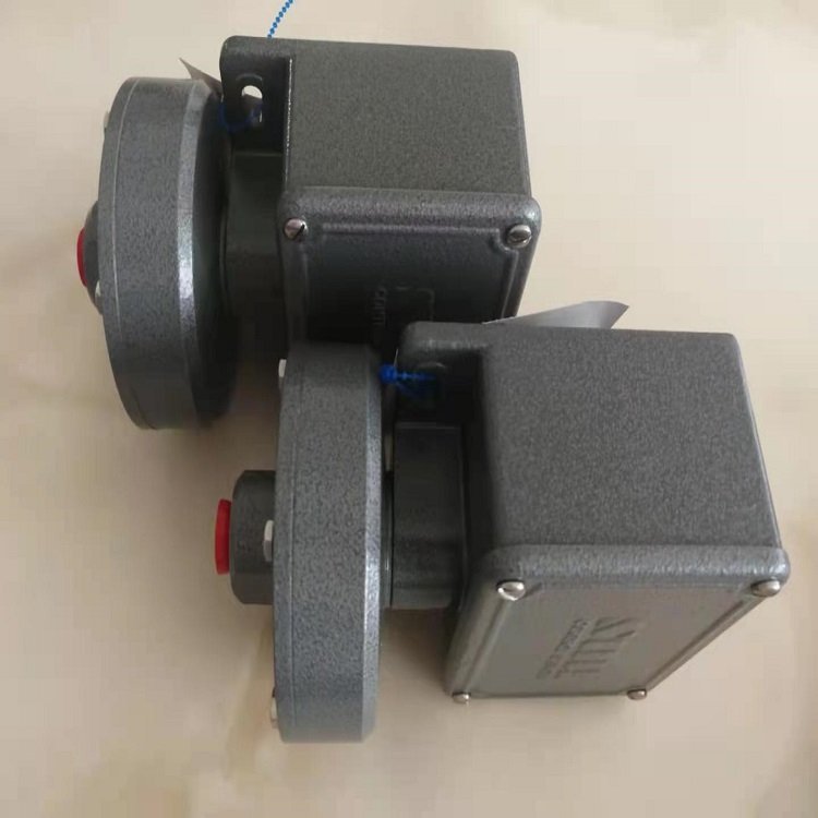 361214-NA1734 BH-209071-209 4NN-EE4-N4-C1A中国压力开关 液位