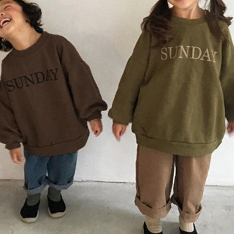 Primavera y otoño estilo coreano ropa para niños nuevo suéter niños y niñas estilo coreano carta cuello redondo moda padre-niño desgaste manga larga Top T
