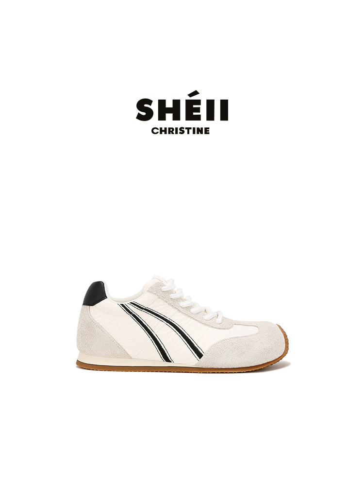 [Chao Bunan] super caliente dulce pequeño lindo ~ pequeña cabeza inclinada dentro de la altura de los zapatos deportivos casuales de entrenamiento de la mujer zapatos Gump