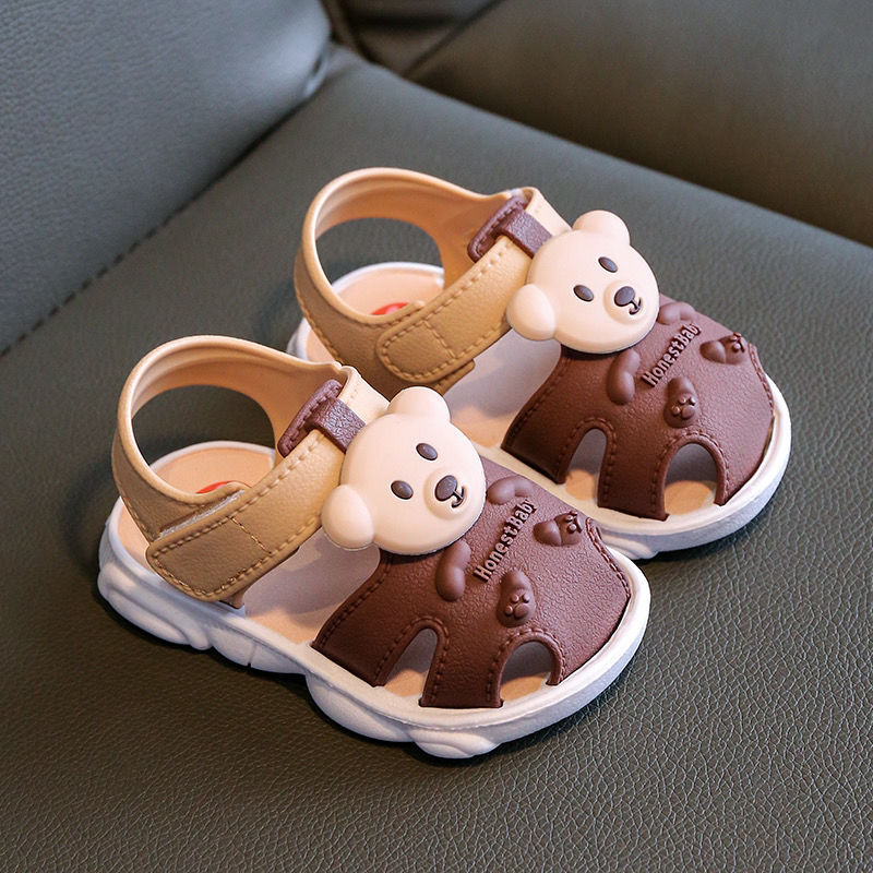 娃鞋宝宝凉鞋夏季款包头软透气凉鞋婴儿1~3岁防滑软底学步鞋跨境