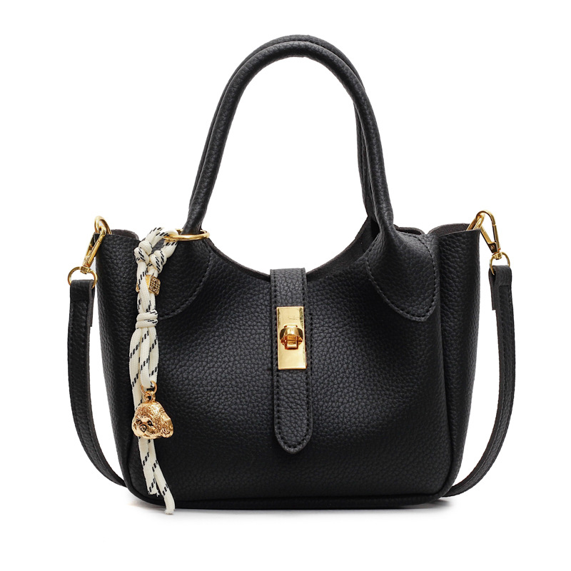 Bolso de cesta de verduras simple de comercio exterior para mujer 2025 nuevo bolso de hombro casual salvaje de moda bolso de cubo de aire extranjero