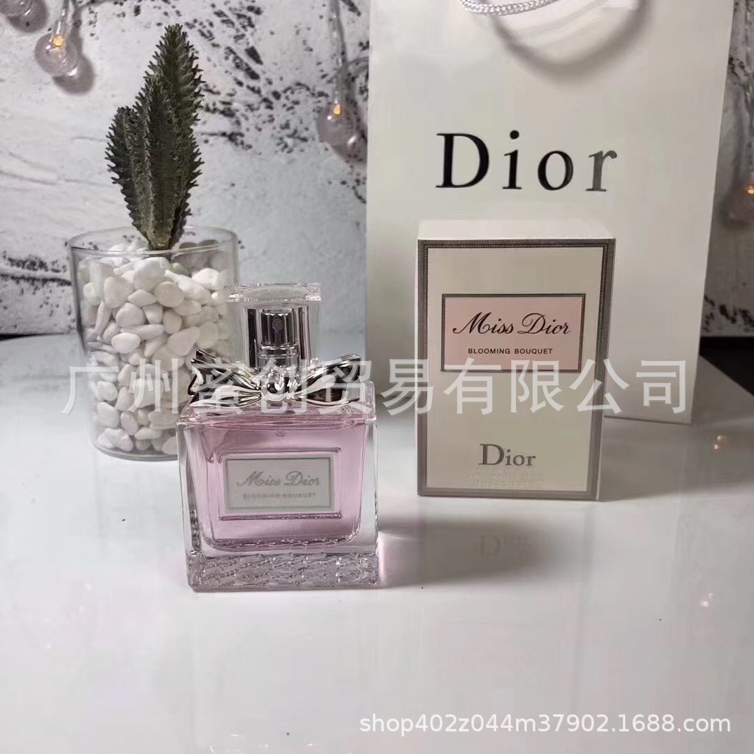 Polvo transfronterizo vietnamita encuentro Napoleón envió amor té rojo dragón de jade amor verde azul rosa perfume de diamante perdurable