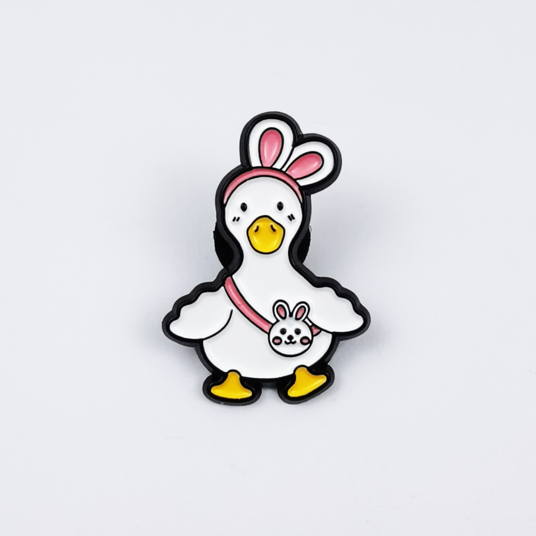 Broche con forma de pato amarillo frito fresco transfronterizo, bolso de pareja de dibujos animados lindo, accesorios fijos, pines de placa de aleación image 16