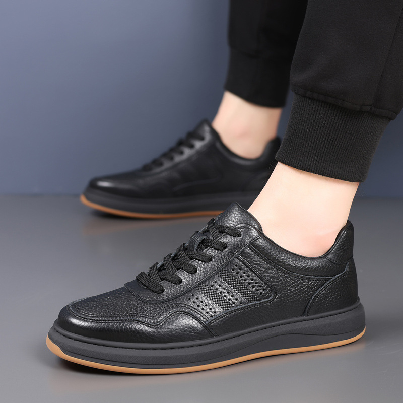 Piel de vaca de primera capa de verano nuevos hombres sandalias de cuero de cuero casual para hombres zapatos de hombre huecos perforados transpirables zapatos de hombre