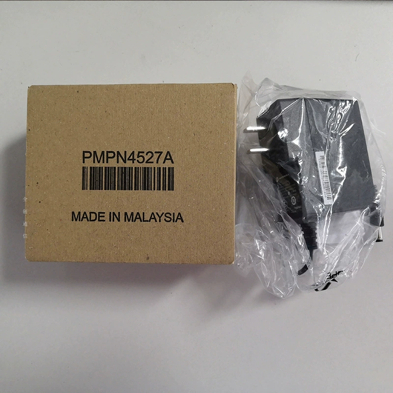 PMPN4579 зарядное устройство IMPRES для рации Motorola, заменяет базовое зарядное WPLN4245 PMPN4527