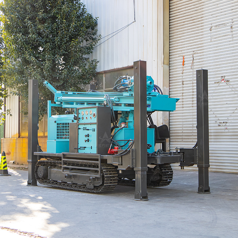 Máquina de perforación de pozos de agua neumática de orugas Máquina de perforación de pozos neumática de pozo profundo de 400 metros Máquina de perforación de pozos de agua montada en vehículos Máquina de perforación neumática