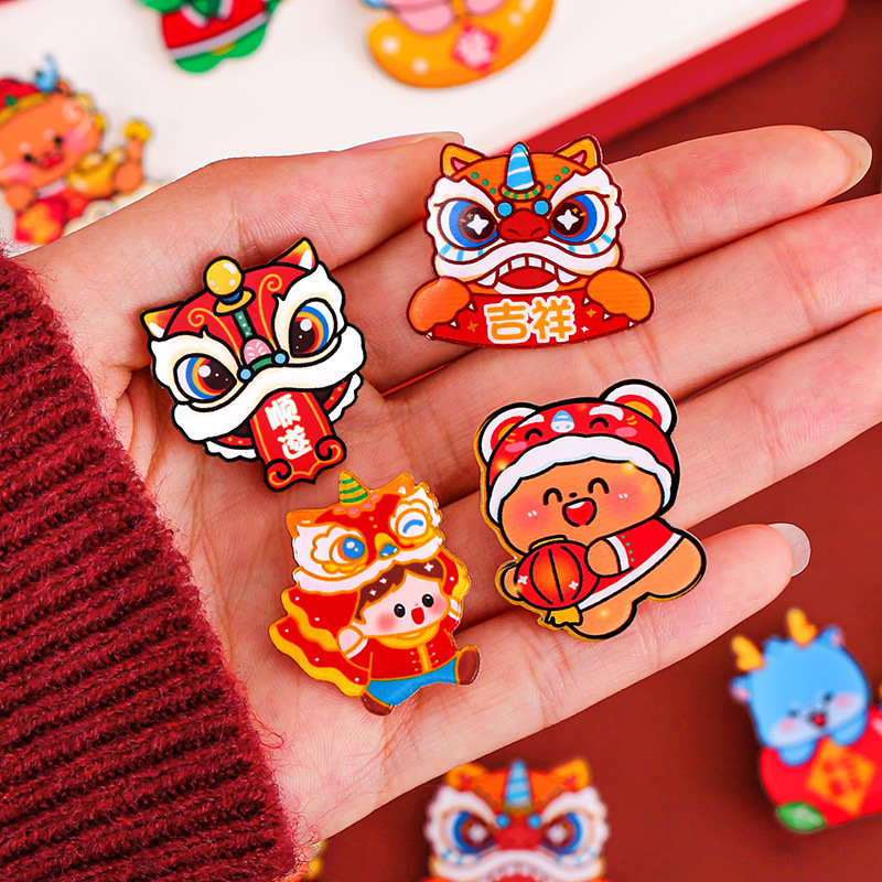 Cartoon children's acrylic brooch