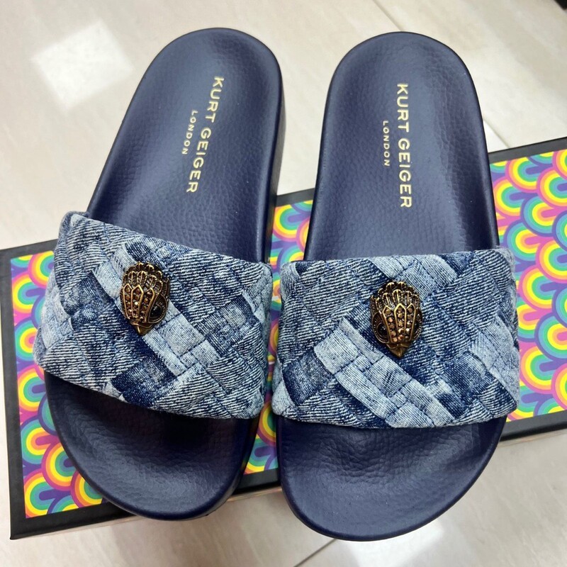Summer Women's Ultra-Comfortable Outdoor Denim Lightweight Non-Slip Color-Blocked Slide Sandals with Eagle Head Design, Wholesale for Cross-Border Trade Summer Women's Ultra-Comfortable Outdoor Denim Lightweight Non-Slip Color-Blocked Slide Sandals with Eagle Head Design, Wholesale for Cross-Border Trade