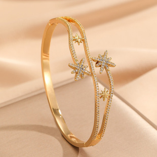 �羳���N����Ůʿ�Ƕ�ʯ�僰�â�����C�r��ͨ�ڱ؂�o�Y������