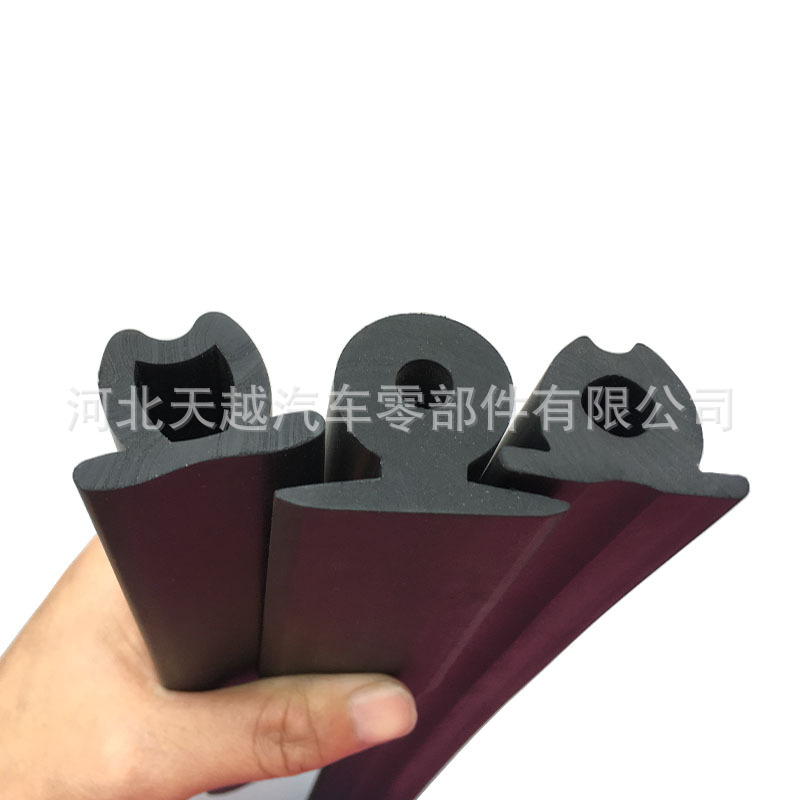 三元乙丙垃圾车环卫车后门密封条 三角形空心橡胶条 异型橡胶条