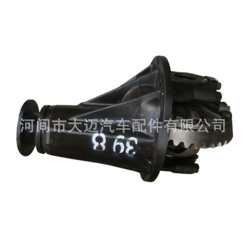 The automotive differential assembly is suitable for Changan Ruixing M60, M70, M80, and M90 models with a gear ratio of 8.39 (39:8)