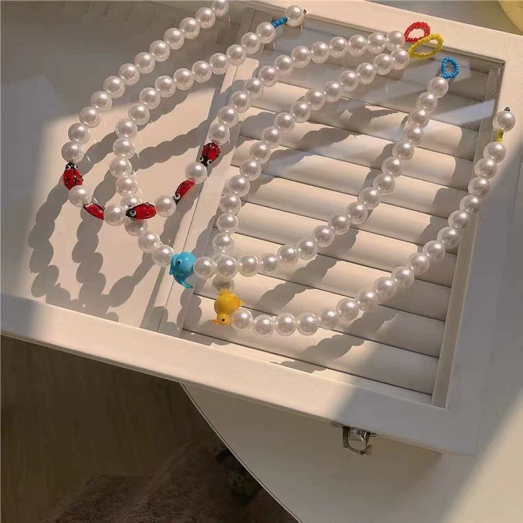 Yellow cartoon cute necklace