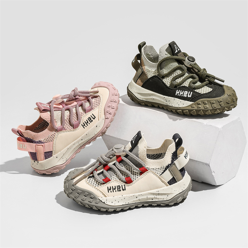 Children's Sports Shoes 2024 Spring New Girl's Mesh Casual Shoes Durian Sole Anti-Slip Flyknit Shoes Boy's Trendy Shoes