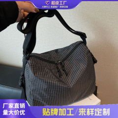 跨境格子帆布包女大容量2025新款秋冬休闲单肩斜挎包大学生托特包