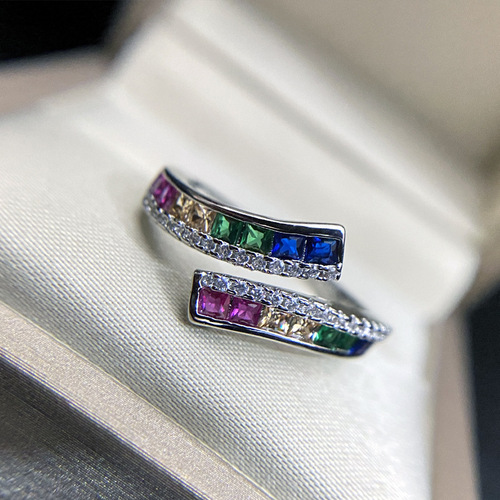 Versa original European and American rainbow ring, 18K gold plated, inlaid with zirconium colored gemstones, open row ring for men and women.