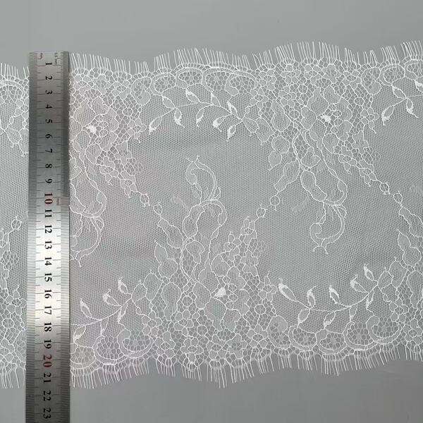Lace white underwear for eyelashes