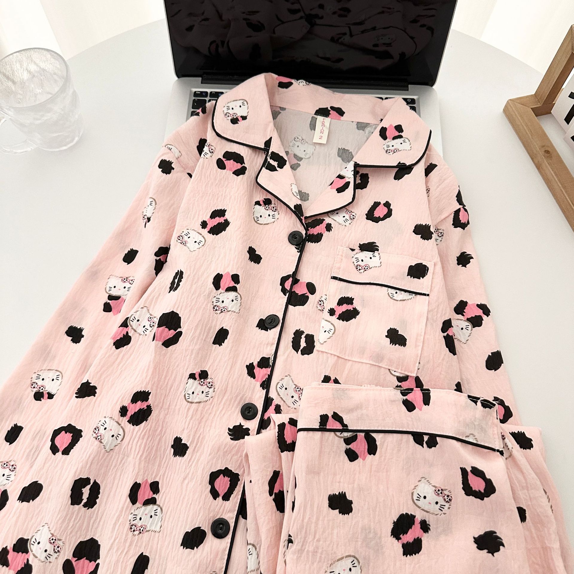 Transfronterizo Vietnam al por mayor nubes de algodón pijama de otoño cardigans de dibujos animados con solapa nuevos pantalones de manga larga ropa para el hogar