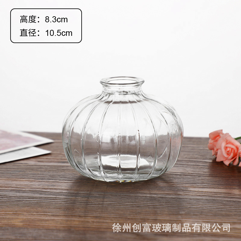 Luz de lujo simple retro mini jarrón de vidrio en vidrio de viento pequeño jarrón de flores flores flores secas flores decoración de oficina