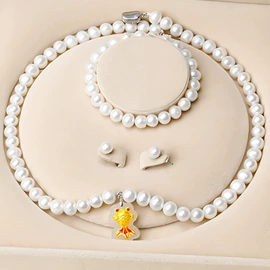 翡翠项饰;翡翠手饰;天然珍珠项饰