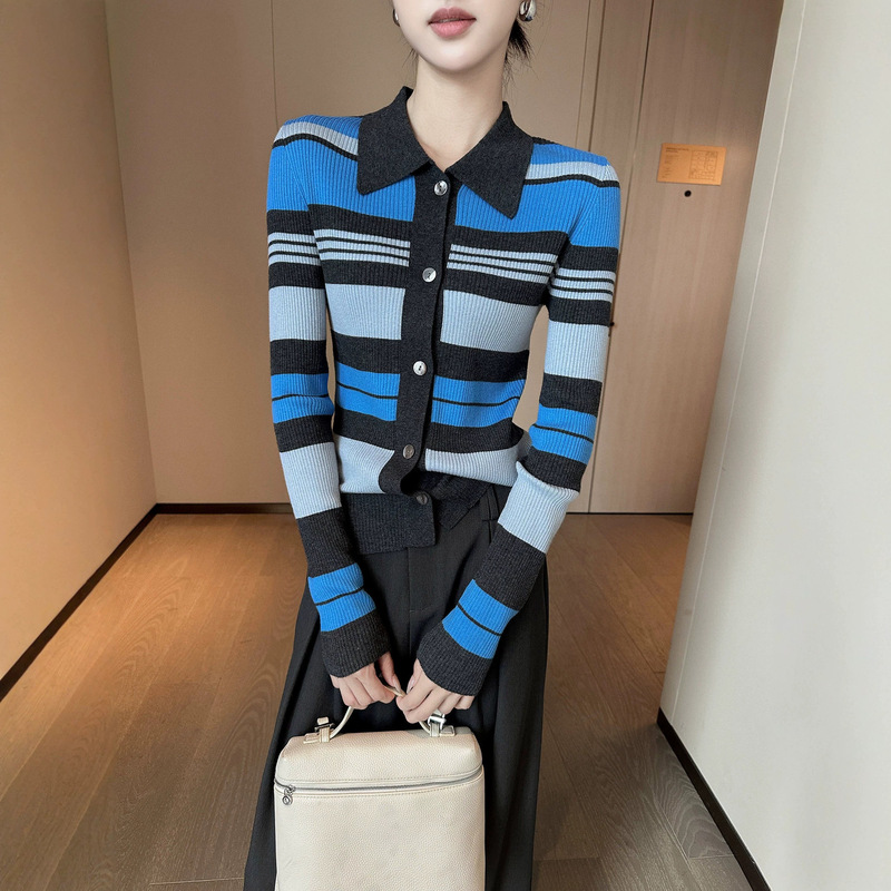 PINKEEN blue and black striped polo-neck long-sleeve knit cardigan, women's autumn 2026 new collection, retro and fashionable top PINKEEN blue and black striped polo-neck long-sleeve knit cardigan, women's autumn 2026 new collection, retro and fashionable top
