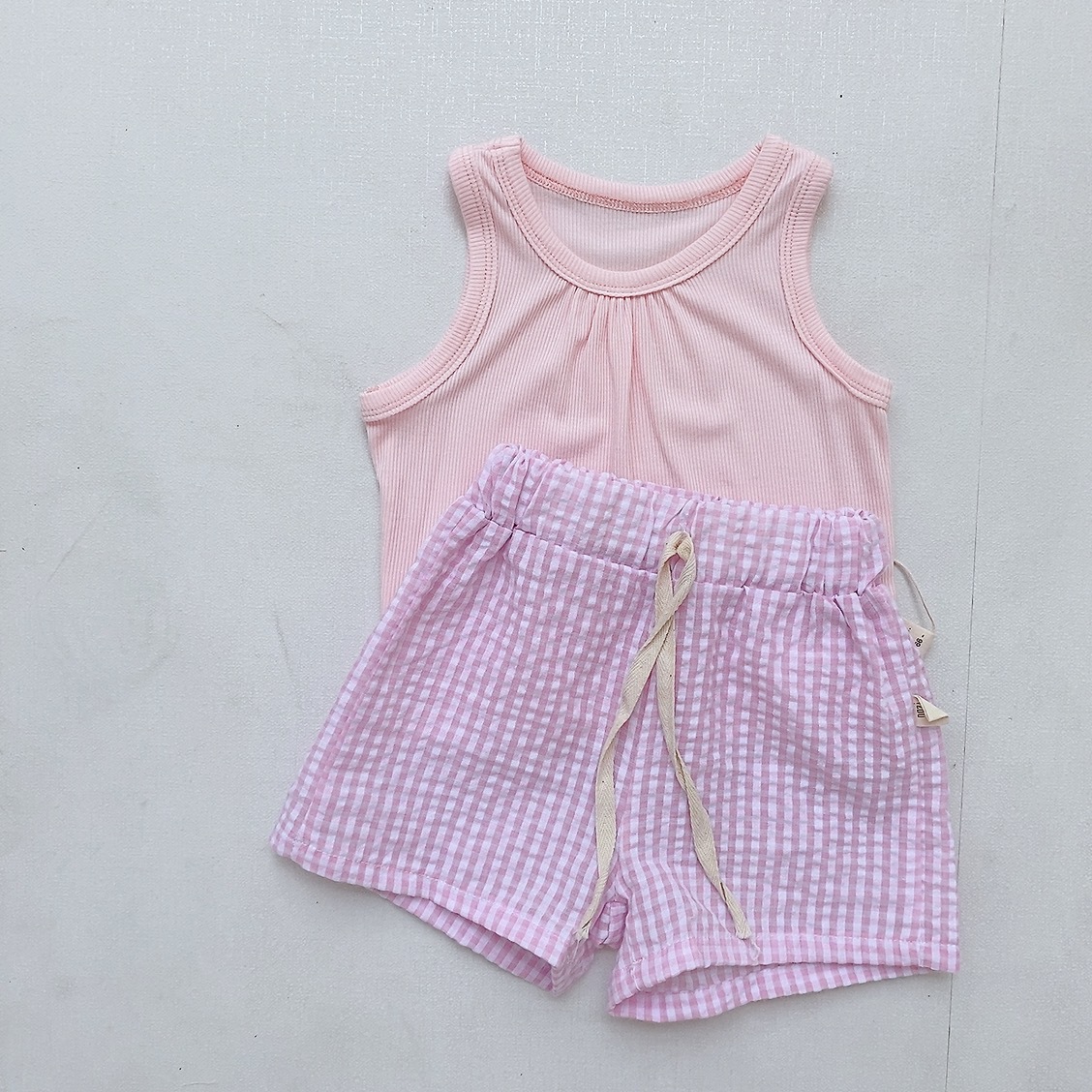 Chaleco para niños, pantalones cortos a cuadros, ropa fina de verano para bebés, 2025 nueva ropa para niños coreanos, ropa de verano para niños