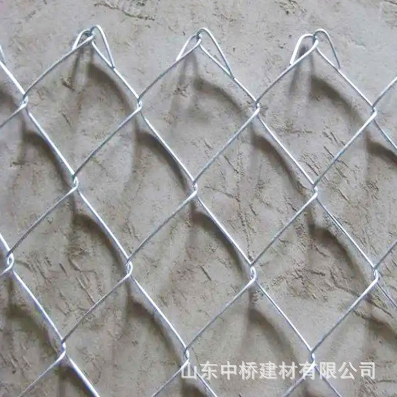 勾花网矿山菱形防护网钢丝网挂网镀锌方格护坡喷浆高速路克土