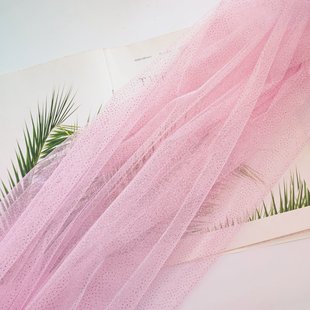 �C���ɫ�c�c�W�۲��ɴ��Ü�]�W�������r�����b�ֹ��b�ܛ������