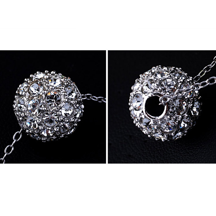 ����ʱ�о����ɫ�µ���ˮ��ת��������Ů�ٴ���Զ̿�����133235