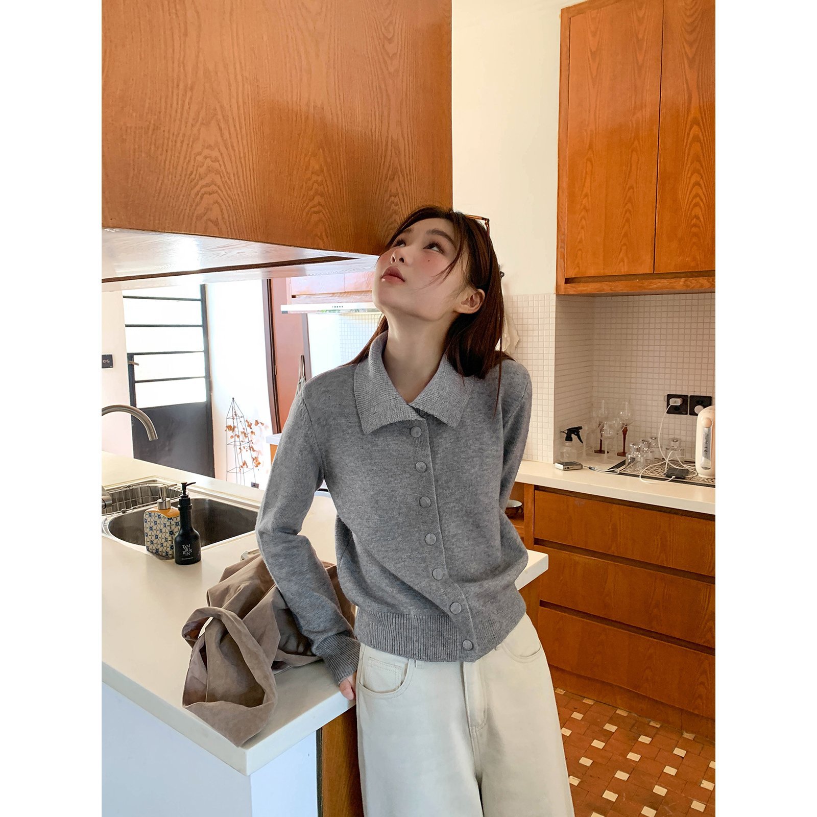 Hello Canon Fashion Two-Way Collar Buttoned Knitted Cardigan for Women, New Autumn and Winter Stylish Versatile Soft Top