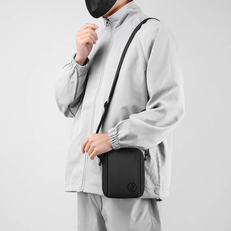 Men's crossbody bag with a high-end feel, small men's bag, travel bag, backpack, double-shoulder bag, multi-purpose men's crossbody bag undefined