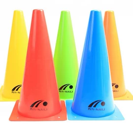 足球训练用具;体质测试仪器;记分牌