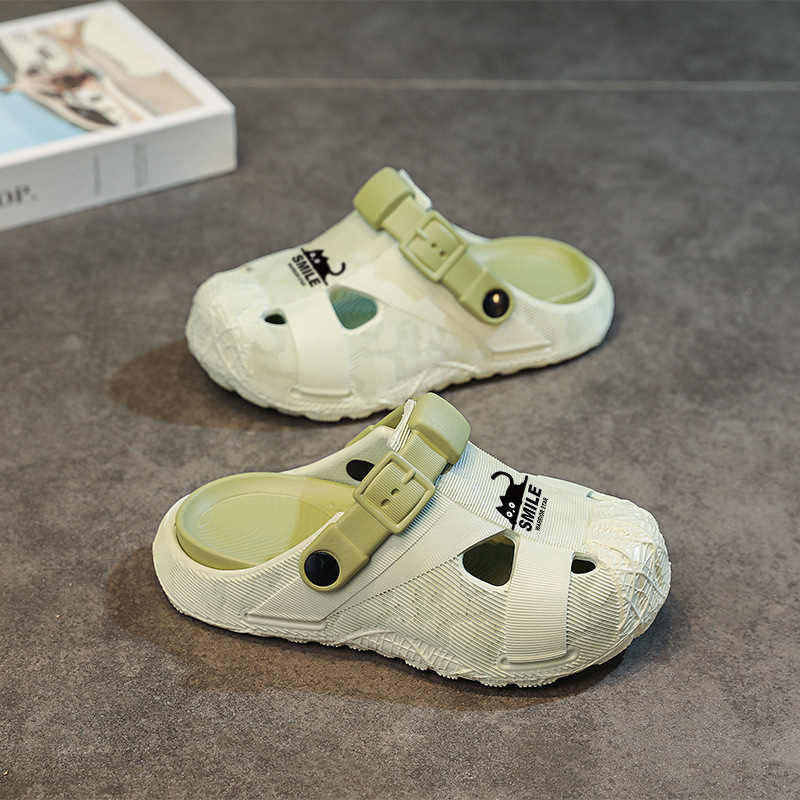 2025 zapatos con agujeros para padres e hijos, sandalias antideslizantes de suela gruesa para niños de mediana edad, zapatillas de Baotou para hombres y mujeres, zapatos de playa