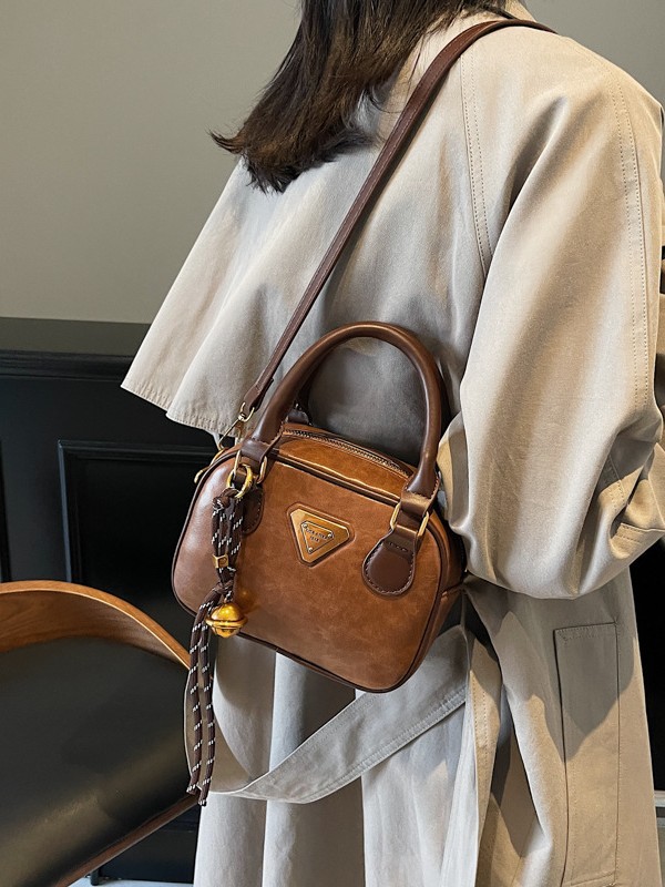Diseño de nicho transfronterizo retro bolso pequeño para mujeres 2024 nueva moda de otoño y invierno simple bolso de hombro portátil