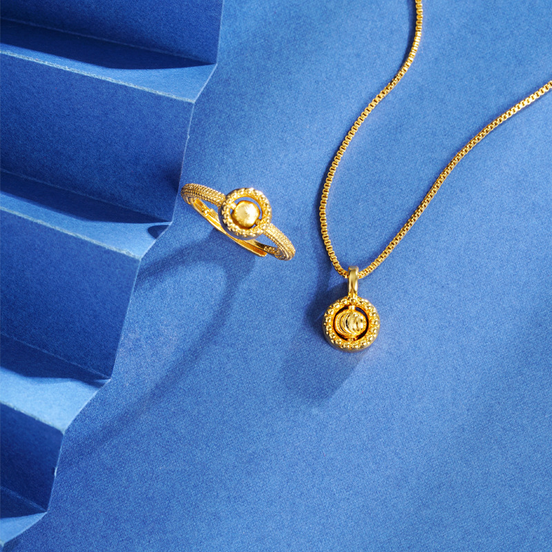 Nuevos productos de lujo ligero oro de cobre de oro anillo de ojo de gato giratorio collar accesorios al por mayor