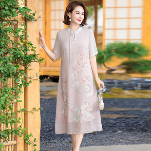 һ�����l���b��z�B��ȹ����ʽ���F���ꋌ���bɣ�Q�z��������ȹ��