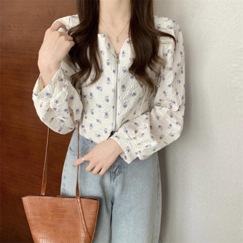 Demi-season retro short fitted shirt with zipper