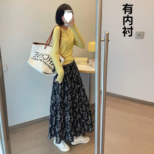 ���Ѓ��r���ļ�С���Ӹ����@�ݵ���ȹ�n��ٴ�a�ְ���ȹŮ�ɾo�L
