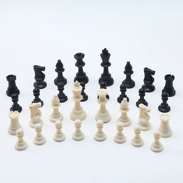 Plastic chess pieces King height 95mm without chessboard chess set with flannelette for wholesale