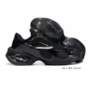 ����羳Max Muse�ٴ��|�W���ܲ�Ь��Ů���y��˹�����\�����eЬ