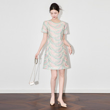2504601-深圳南油高品质时尚重工雀羽欧根纱彩绣显瘦连衣裙女夏款