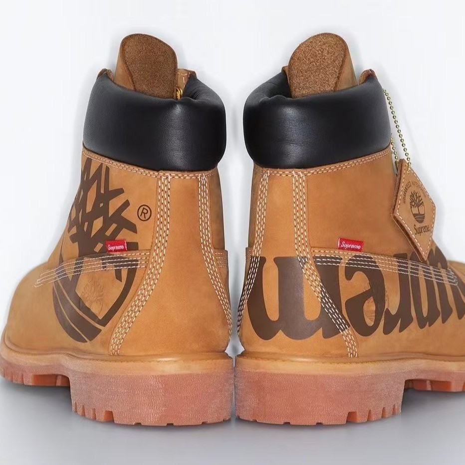 Co-Branded Superme, Indestructible Boots Co-Branded with Timberland, First Layer Cowhide,