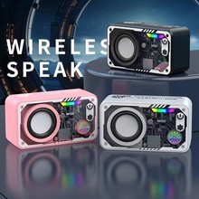 跨境爆款V8蓝牙音箱双喇叭透明机甲小钢炮炫彩大功率低音炮创意桌