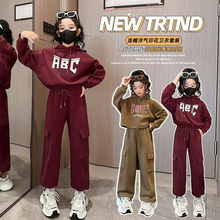 女童春秋款套装2024新款洋气高档女孩秋季修身字母上衣休闲工装裤