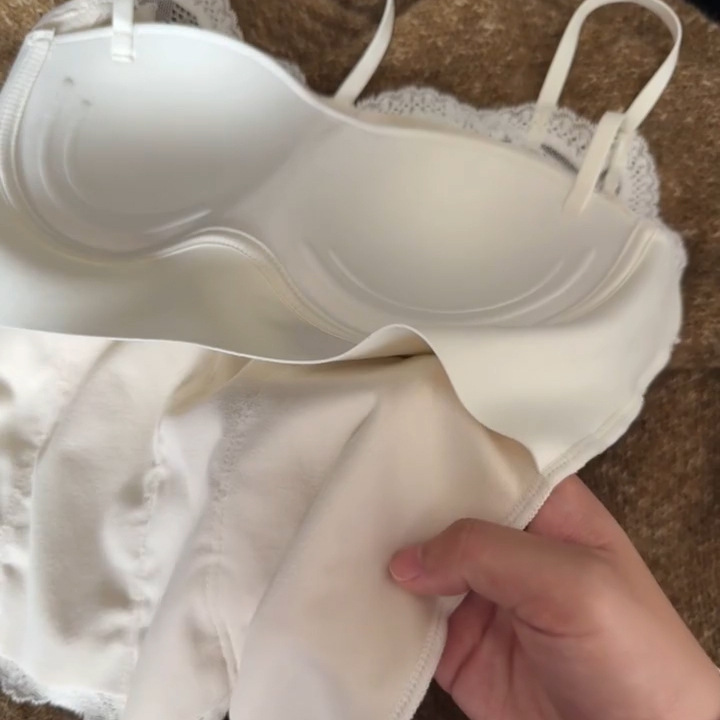 Puramente luchar ropa interior de encaje caliente de mujer molido chaleco de cinturón sin sujetador delgado y delgado con la parte superior de base