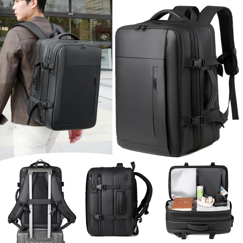 Capacious sports bag